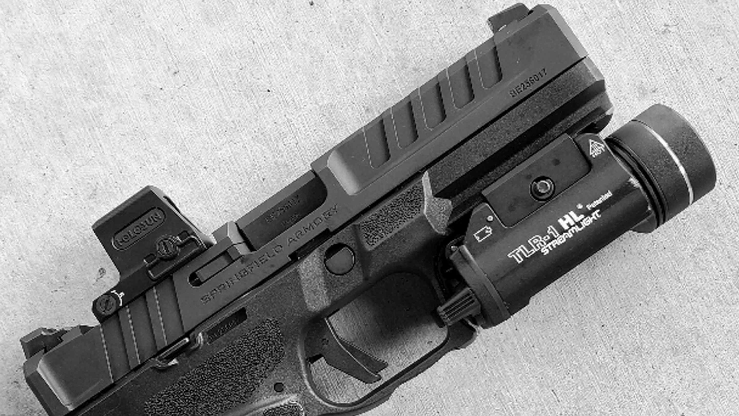 R&R Holsters IWB Tactical Hybrid Holster For Glock W/ Streamlight TLR-8 SUB - Matte Black, Kydex/Leather