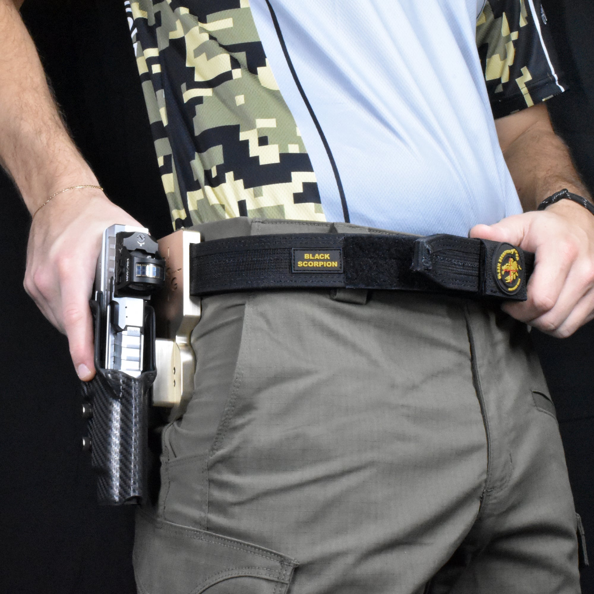 Glock 17, 22, 44, 45 w/ Streamlight TLR-1 HL Champagne Series Limited Edition Competition Rig
