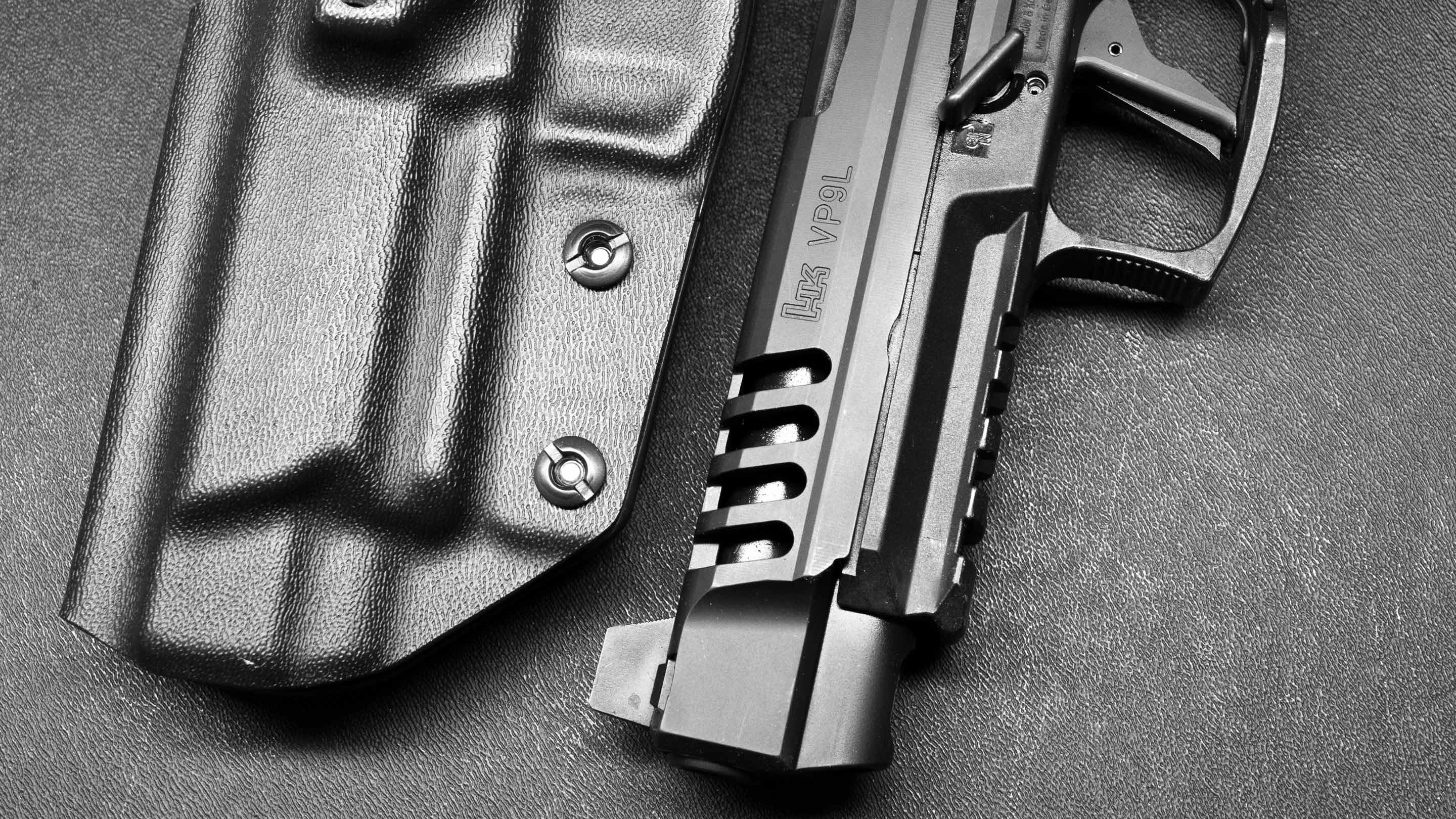 Heckler & Koch VP9L w/ Align Tactical Thumb Rest Holsters