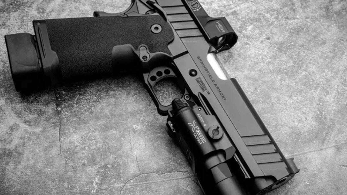Springfield Prodigy Inforce Light Springfield Armory Prodigy 5'' w/ SureFire X300 Holsters